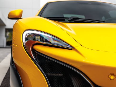 Used 2016 McLaren 675LT Coupe image 18