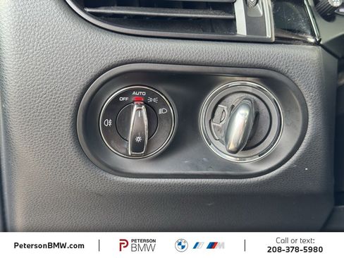 Used 2024 Porsche Macan image 29