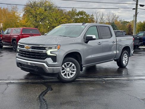 Certified 2024 Chevrolet Silverado 1500 LT image 31