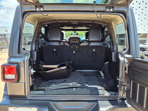 Used 2019 Jeep Wrangler Unlimited Rubicon AWD/4WD image 21