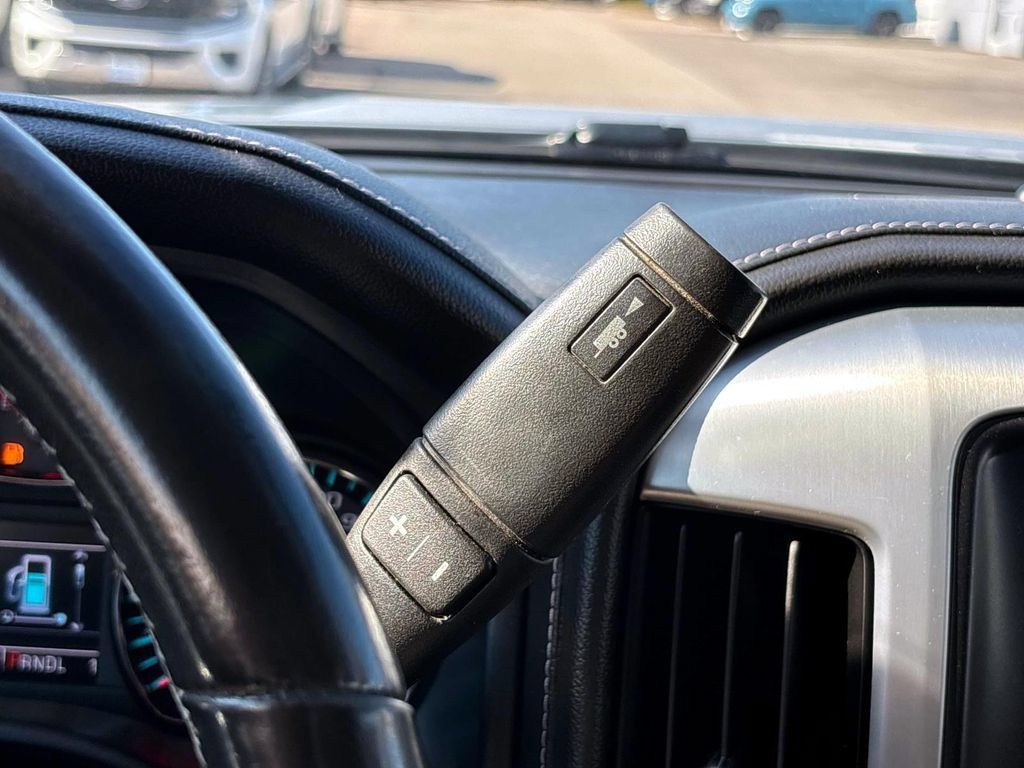 Used 2019 GMC Sierra 2500 SLE AWD/4WD image 24
