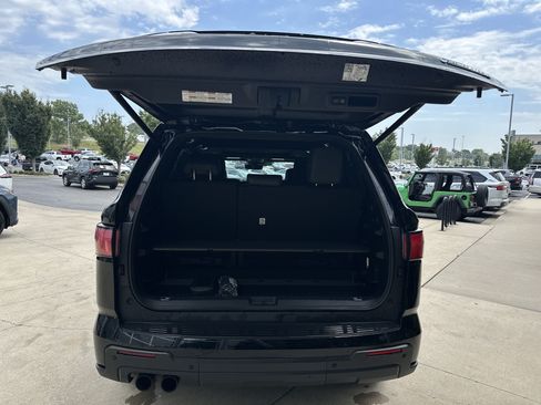 Used 2025 Toyota Sequoia TRD Pro w/ Tow Technology Package AWD/4WD image 29