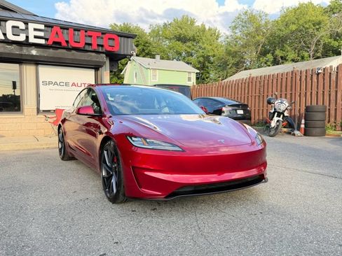 Used 2025 Tesla Model 3 Performance AWD/4WD image 4