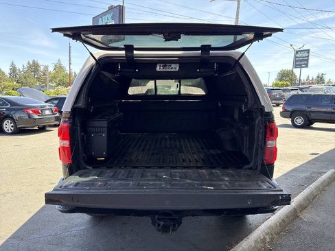 Used 2019 GMC Sierra 2500 Denali w/ Duramax Plus Package AWD/4WD image 6