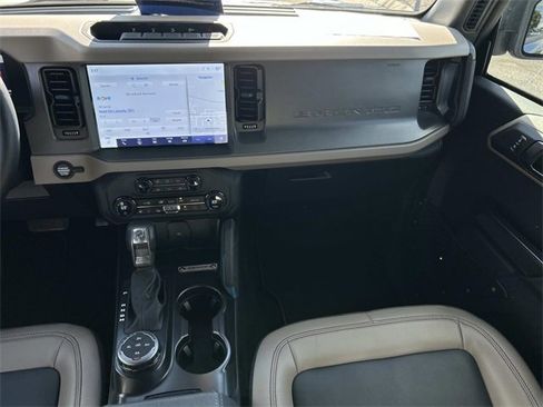 Certified 2024 Ford Bronco Wildtrak image 14