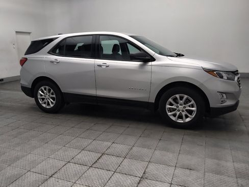 Used 2018 Chevrolet Equinox LS FWD image 11