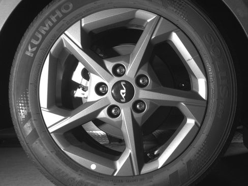 Used 2025 Kia K4 LXS FWD image 15