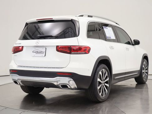 Used 2022 Mercedes-Benz GLB 250 image 5