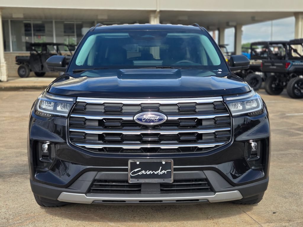 New 2026 Ford Explorer Active w/ Active Comfort Package RWD image 2