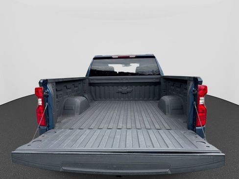 Used 2022 Chevrolet Silverado 1500 LT w/ Bed Protection Package image 36