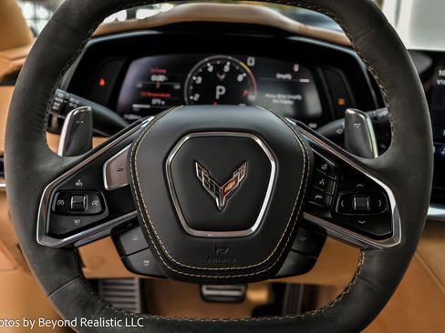 Used 2020 Chevrolet Corvette Stingray Premium Cpe w/ 3LT Preferred Equipment Group image 30