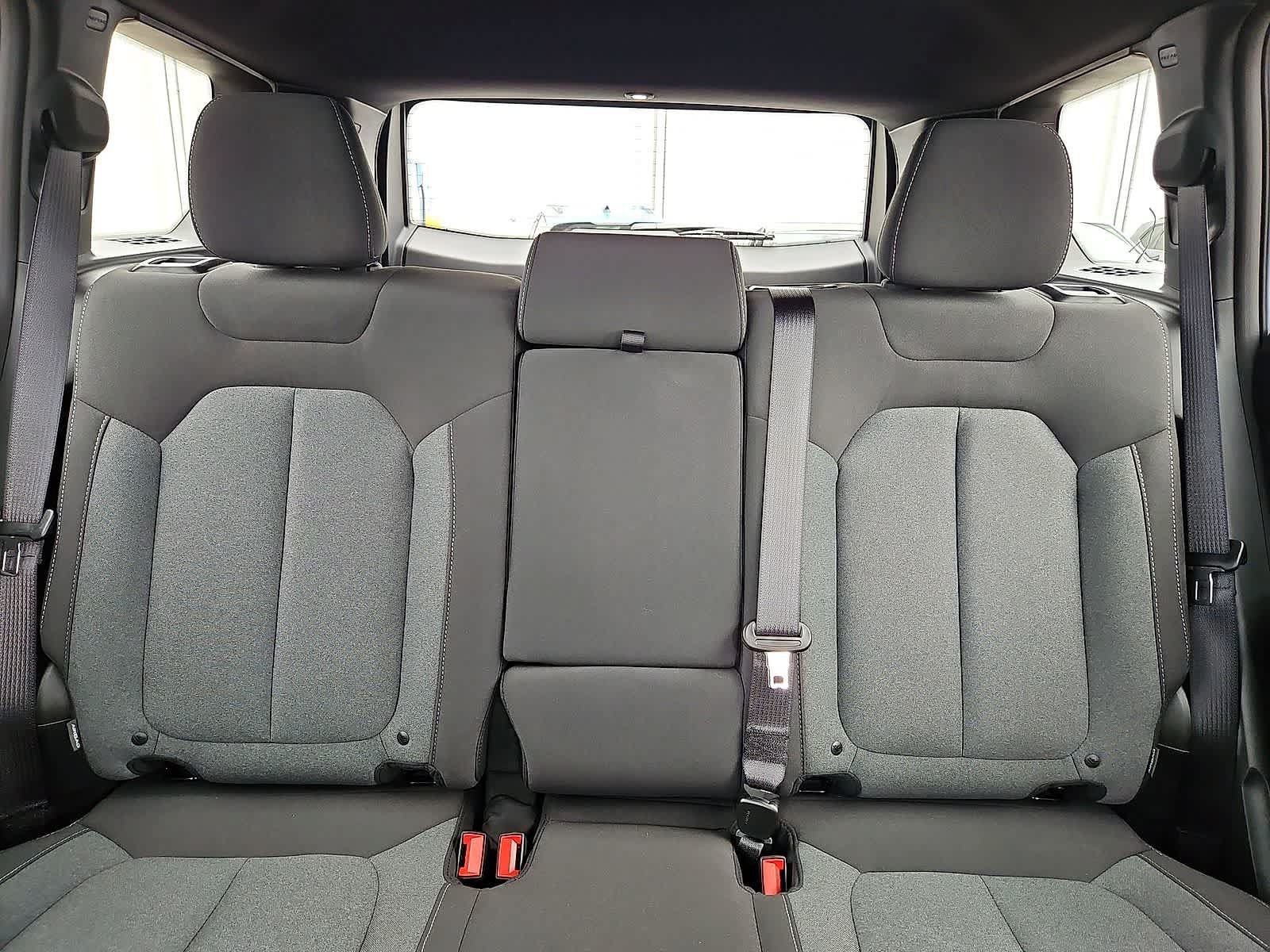 Used 2026 Jeep Cherokee AWD/4WD image 14