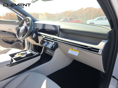 New 2026 Hyundai Tucson Limited image 35