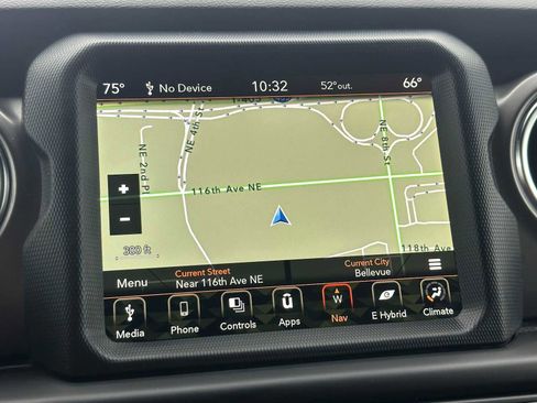 Used 2022 Jeep Wrangler Unlimited Rubicon 4xe AWD/4WD image 26