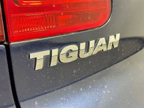 Used 2015 Volkswagen Tiguan SE image 7