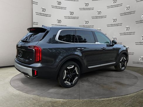 Used 2024 Kia Telluride S w/ S Sunroof Package image 5