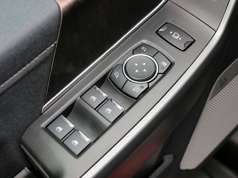 New 2026 Ford F250 Lariat w/ Black Appearance Package AWD/4WD image 22