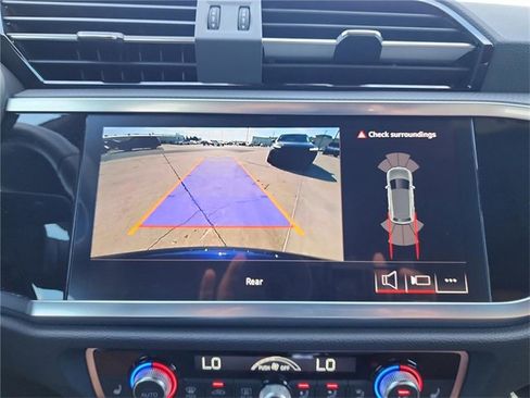 Certified 2025 Audi Q3 2.0T Premium image 19