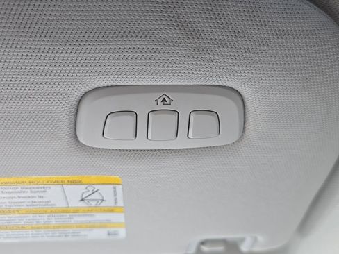 New 2025 Ford Expedition Active image 42