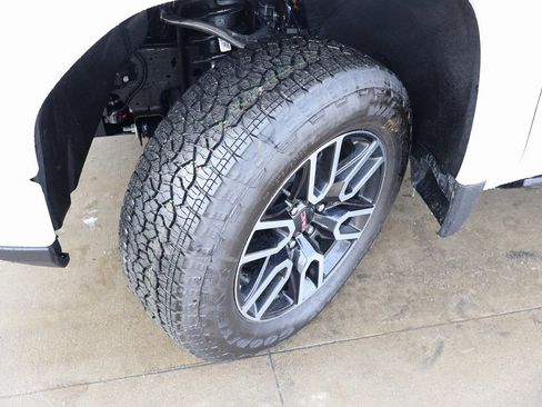 New 2026 GMC Sierra 1500 AT4 w/ AT4 Premium Package image 50