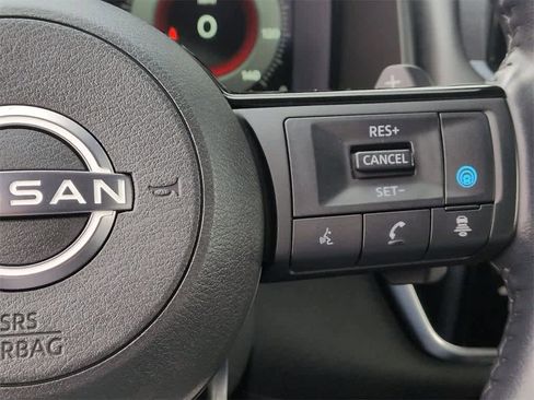 Used 2023 Nissan Rogue Platinum w/ Platinum Premium Package image 27