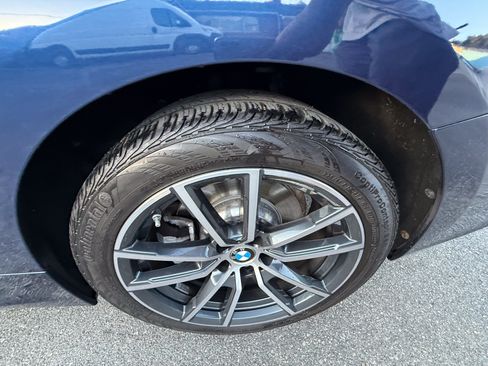 Used 2019 BMW 330i Sedan w/ Driving Assistance Package RWD image 44