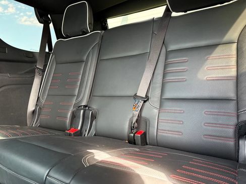 Used 2025 GMC Yukon AT4 Ultimate w/ LPO, Floor Liner Package AWD/4WD image 12