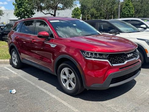 Used 2023 Kia Sorento LX FWD image 10