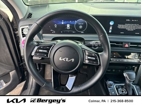 Used 2024 Kia Seltos EX image 9