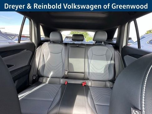 New 2026 Volkswagen Tiguan SE R-Line AWD/4WD image 30