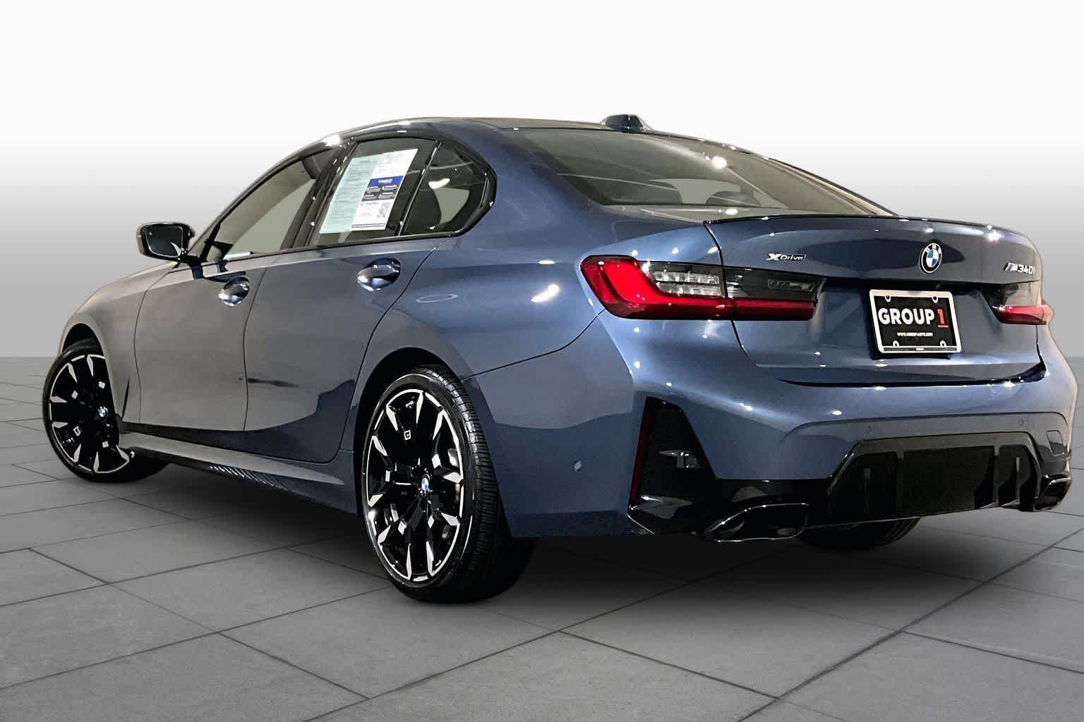 Used 2025 BMW M340i xDrive AWD/4WD image 11