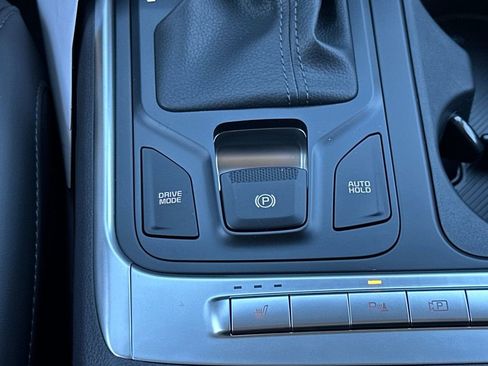 New 2026 Kia Carnival LXS image 28