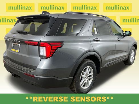 New 2026 Ford Explorer Active image 4