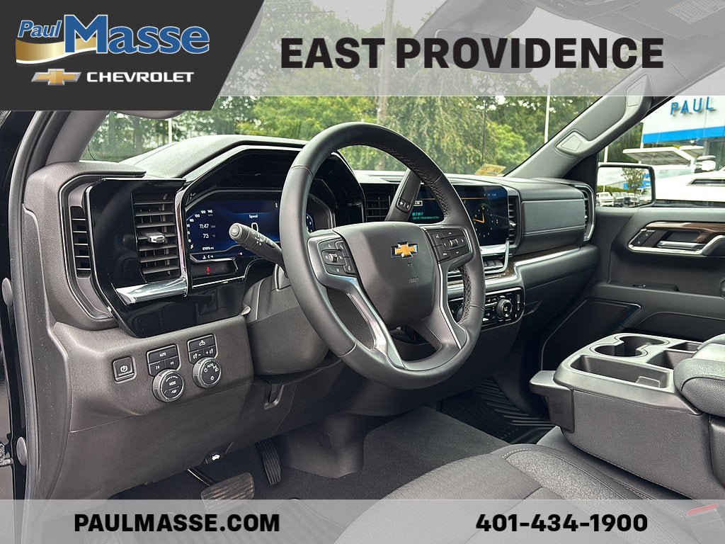 Used 2023 Chevrolet Silverado 1500 LT AWD/4WD image 15