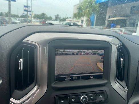 Used 2025 Chevrolet Silverado 2500 W/T RWD image 15