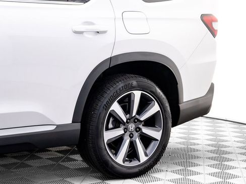 Used 2023 Honda Pilot Touring image 36