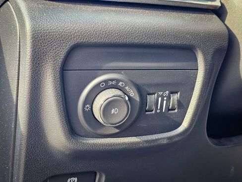 Certified 2024 Jeep Grand Cherokee L Overland w/ Advanced Protech Group III image 14