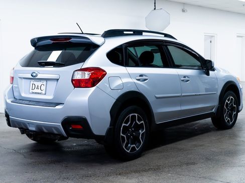 Used 2013 Subaru Crosstrek 2.0i Premium image 6