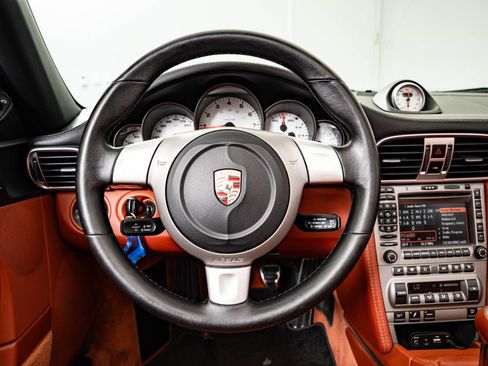 Used 2006 Porsche 911 Carrera S RWD image 41