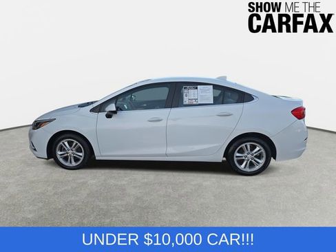 Used 2017 Chevrolet Cruze LT w/ Convenience Package image 7