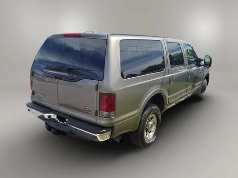 Used 2005 Ford Excursion Limited AWD/4WD image 7