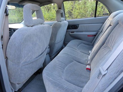 Used 2001 Buick Regal LS w/ Premium Pkg image 11