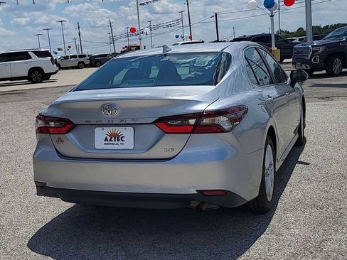Used 2023 Toyota Camry LE image 7