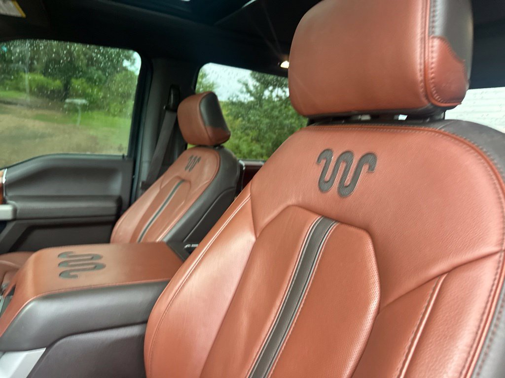 Used 2018 Ford F150 King Ranch w/ Equipment Group 601A Luxury AWD/4WD image 11