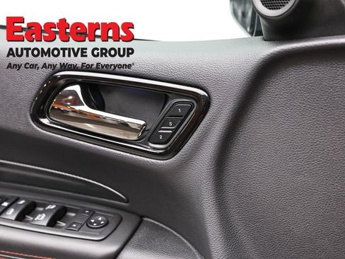 Used 2024 Dodge Durango GT RWD image 20