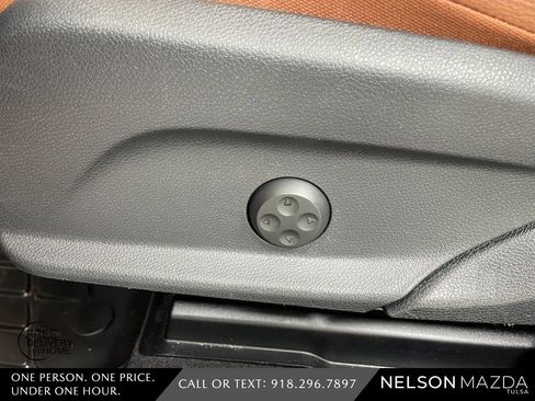 Used 2021 Mercedes-Benz GLC 300 4MATIC Coupe image 18