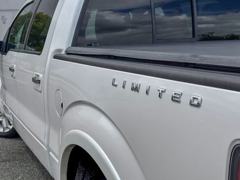 Used 2011 Ford F150 Lariat Limited AWD/4WD image 14