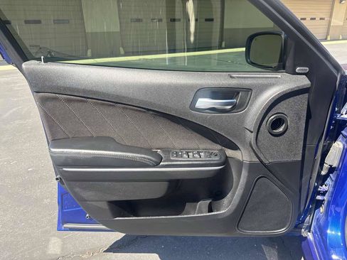 Used 2020 Dodge Charger Scat Pack RWD image 12