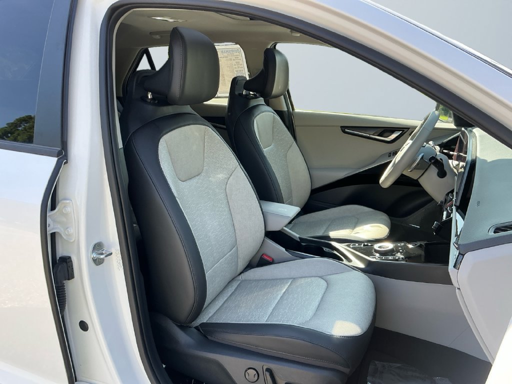 Used 2023 Kia Niro Wave w/ Wave Preserve Package FWD image 16