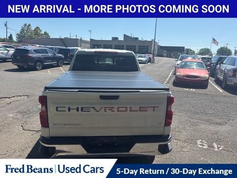Used 2025 Chevrolet Silverado 1500 LT w/ Convenience Package II AWD/4WD image 7